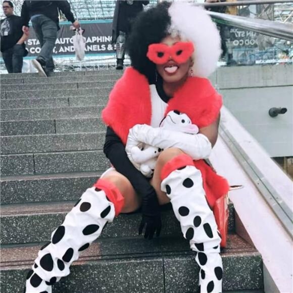 BRAND NEW Wig Black and White Wig - Picture 7 of 8